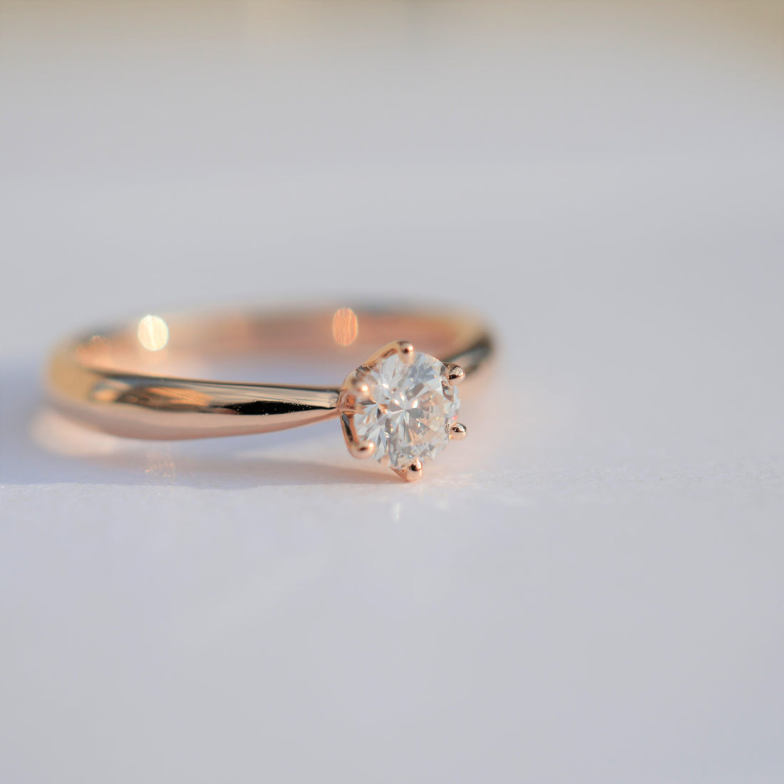 0.3カラット  一粒ダイヤリング　ピンクゴールド　婚約指輪